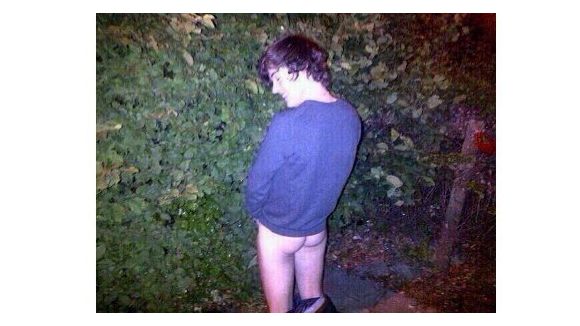 Harry Styles de One Direction fesses à l'air sur Twitter
