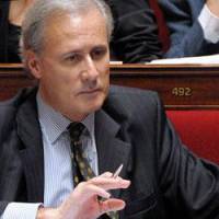 Marine Le Pen a déposé plainte contre Georges Tron pour diffamation