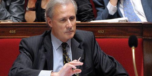 Marine Le Pen a déposé plainte contre Georges Tron pour diffamation