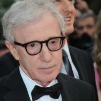 Affaire Woody Allen : un frère de Dylan Farrow affirme qu'elle ment