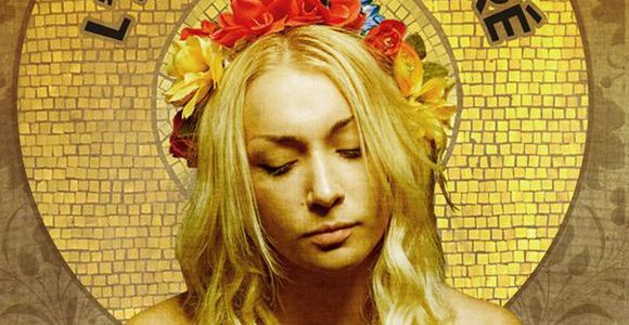 Femen : Inna en vierge Marie contre le retrait du projet de loi sur la famille