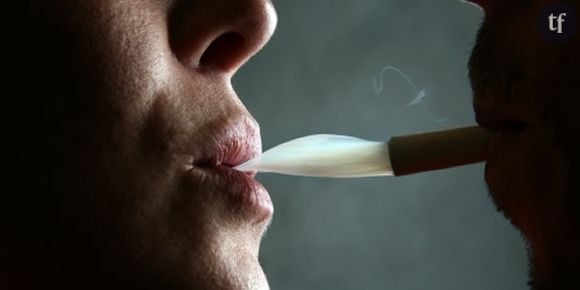 Les étudiantes fumeuses de joint sont deux fois plus nombreuses à avoir recours à l'IVG