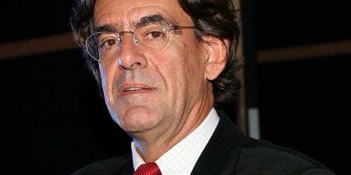 Luc Ferry et la rumeur de pédophilie : Jack Lang pourrait porter plainte