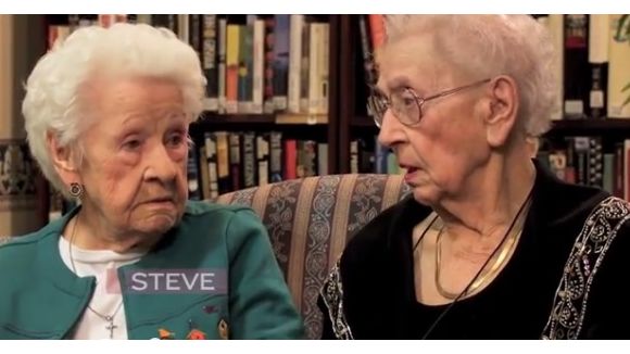 Selfies, twerking et Justin Bieber : la génération Y vue par les plus de 80 ans