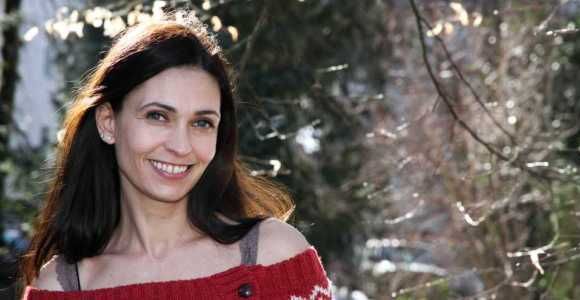 Adeline Blondieau se lance en politique aux côtés d'une candidate UMP 