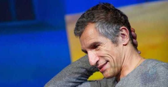 Petits jeux entre amis : la nouvelle émission de Nagui avec des stars