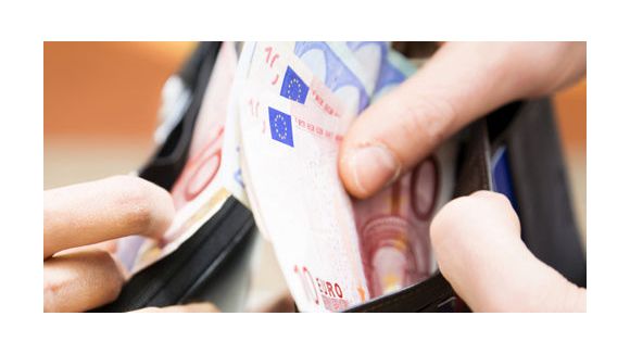 Couple et argent : "Mesdames, je ne vous félicite pas"