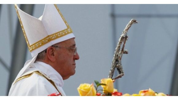 Le pape François lâche un gros mot durant la messe