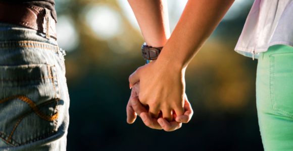 Les femmes gagnent en moyenne 42% de moins que leur mari