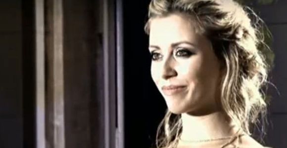 Anges 6 : Nelly quitte l’aventure car les autres candidats sont méchants avec elle