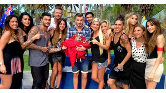 Anges 6 : Julien veut « sauter » Kelly et dispute entre Anaïs  et Eddy – NRJ12 Replay
