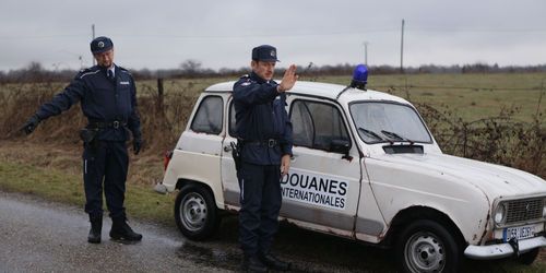  « Rien à déclarer » : 25 000 euros pour la 4L de Dany Boon !