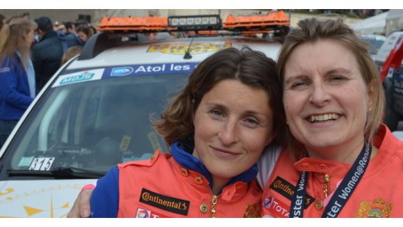 Rallye Aïcha des gazelles 2014 : sur la ligne de départ avec Women@Renault