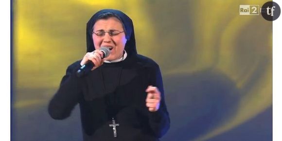 "The Voice" : une religieuse chante Alicia Keys au casting - vidéo
