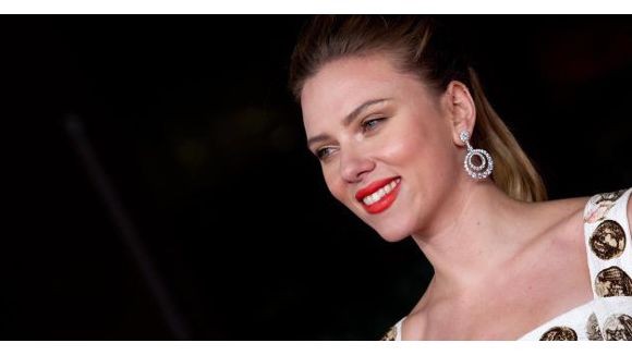 Scarlett Johansson parle du rôle de maman