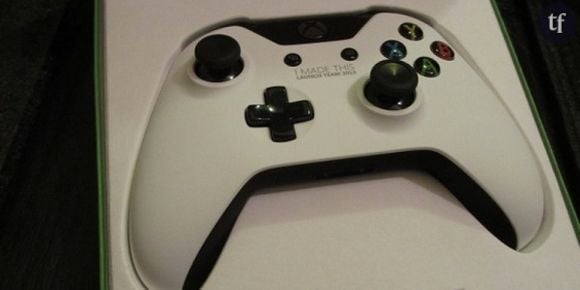 Xbox One : une console blanche vendue à prix d'or sur Ebay