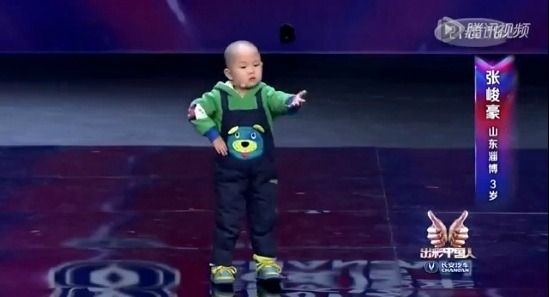 Zhang Junhao : l'enfant star en Chine qui fait le buzz