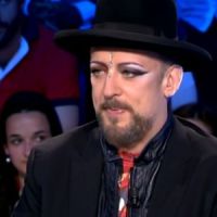 On n’est pas couché: pour Boy George, « être gay ne prend que 6 heures par semaine » - France 2 replay