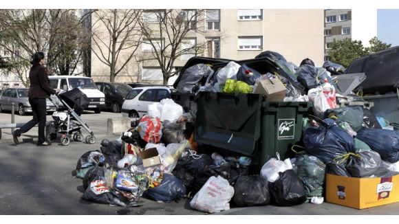 Grève des éboueurs : quelles villes sont touchées ?