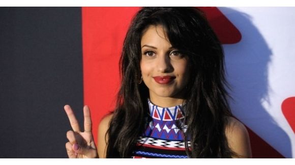 Tal : un nouveau tatouage en forme de rose