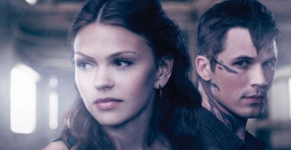Star Crossed : pas de saison 2, ni de suite pour la série avec Matt Lanter