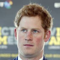 Le prince Harry oublie Cressida Bonas dans les bras d’une mystérieuse blonde