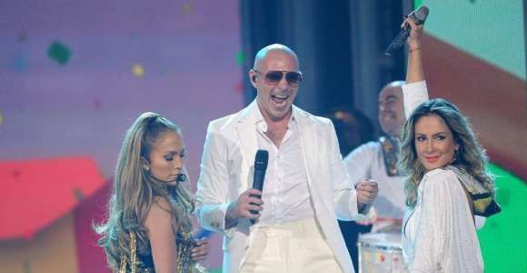 Coupe du monde 2014 : quand J.Lo et Pitbull foutent la honte aux Brésiliens