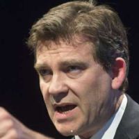 Arnaud Montebourg veut un système d'exploitation mobile française pour copier iOS et Android