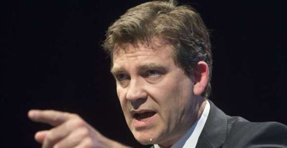 Arnaud Montebourg veut un système d'exploitation mobile française pour copier iOS et Android