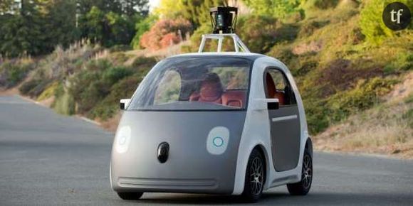 Google Car : la nouvelle voiture sans volant et sans pilote se dévoile