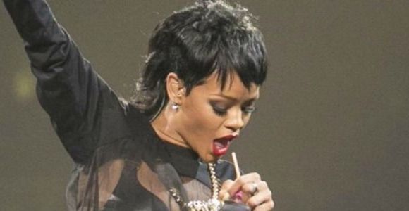 Rihanna est la star la plus populaire sur YouTube