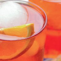 Spritz : recette et variantes du parfait cocktail pour votre première terrasse