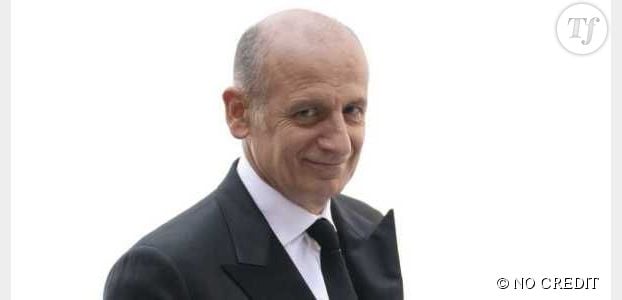 Arthur : Jean-Michel Apathie critique les hésitations de France 2