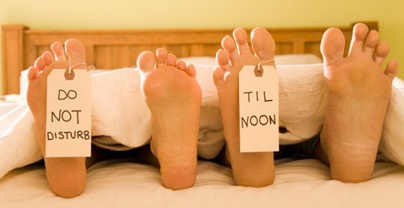 Les couples qui dorment nus sont plus heureux que les autres