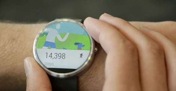 Google : la Moto 360 a enfin un prix