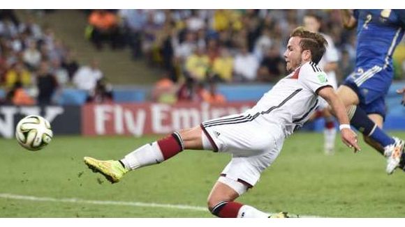 Finale de la Coupe du monde Brésil: revoir Mario Götze marquer et faire gagner l’Allemagne - video
