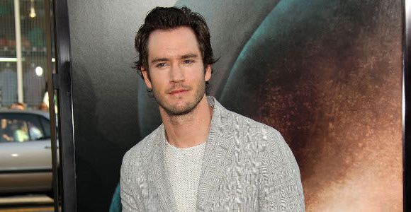 Les Experts saison 15 : un acteur de "Sauvés par le Gong" au casting