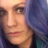 True Blood : Anna Paquin a les cheveux violets