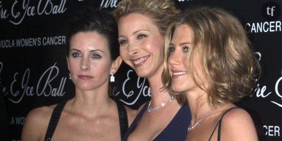 Friends : Lisa Kudrow toujours copine avec Jennifer Aniston et Courteney Cox