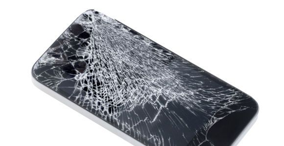 Apple : les écrans brisés d'iPhone 5s sont désormais remplaçables en France