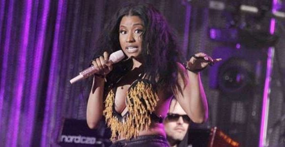 MTV Video Music Awards 2014 : Nicki Minaj montera sur scène