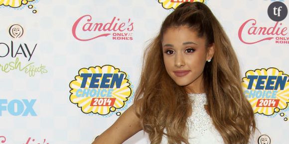 Ariana Grande : une petite fille bizarre attirée par les serial killers