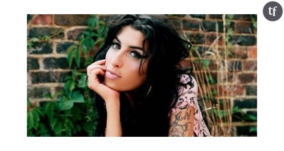 Amy Winehouse : une statue érigée près de son domicile