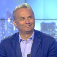 Touche pas à mon poste : Bruno Roger-Petit rejoint l'équipe de chroniqueurs