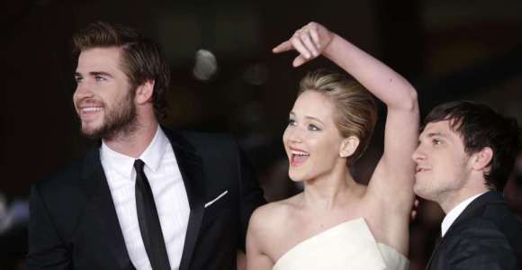 Stars nues sur le web : et les hommes dans tout ça ?