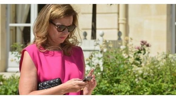 Valérie Trierweiler ne reviendra pas sur D8 