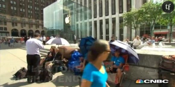L'iPhone 6 attendu pour le 19 septembre, des New-yorkais  campent déjà devant l'Apple Store
