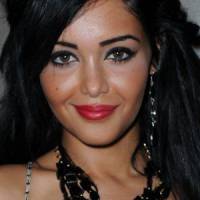 Nabilla insulte un photographe dans Paris