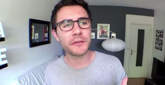 Cyprien : le YouTuber en couple et très amoureux d’Aurélie