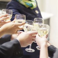 Un salarié français sur quatre consomme de l'alcool au travail